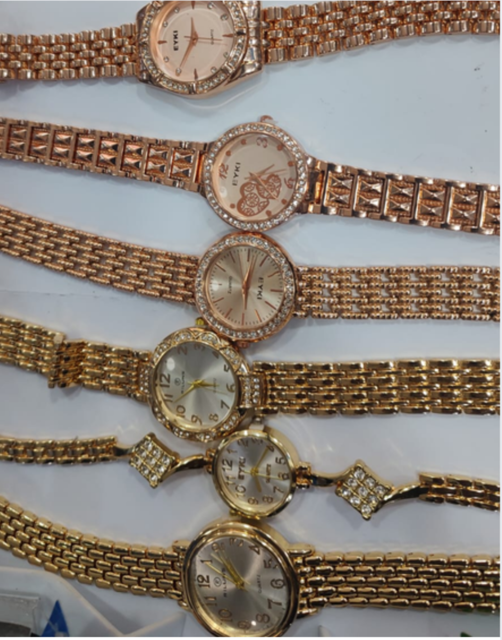 RELOJ DE MUJER CON DIAMANTES